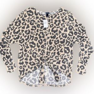 NWT Daytrip Tie Front Animal Print Top